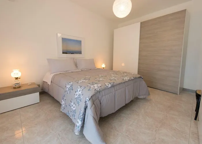 公寓 Mimma House 莫迪卡